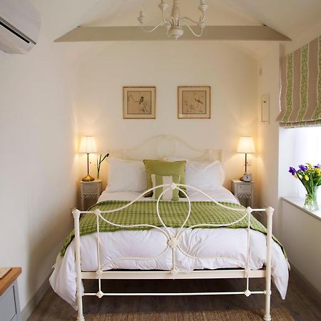 The Coach House Bed and Breakfast Rudgwick Εξωτερικό φωτογραφία